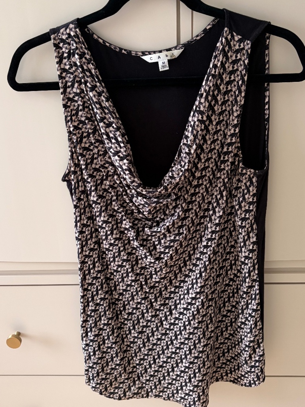Classic Women's Sleeveless Top